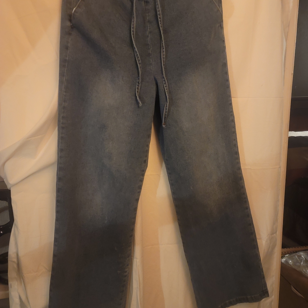 Vigoss Men's Grey Straight Jeans with Drawstring Waist